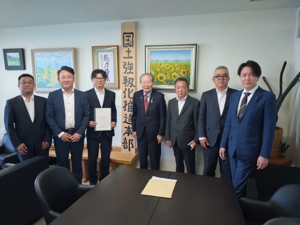 自由民主党　国土強靭化推進本部へ要望書提出
